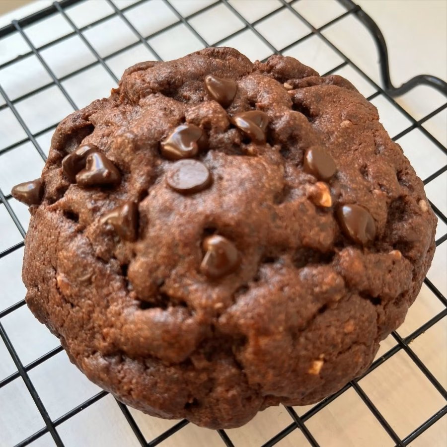 Cookie de xocolata amb pepites, acabada de coure